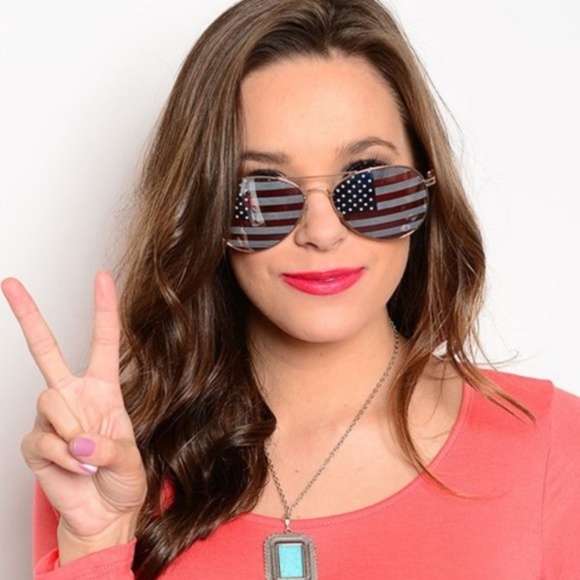 American Flag Aviator Sunglasses - Picture 3 of 7